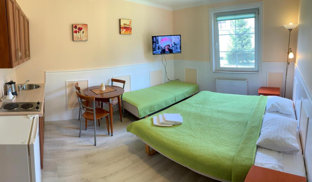 Apartamenty I Pokoje Magnolia Dzwirzyno Exterior photo