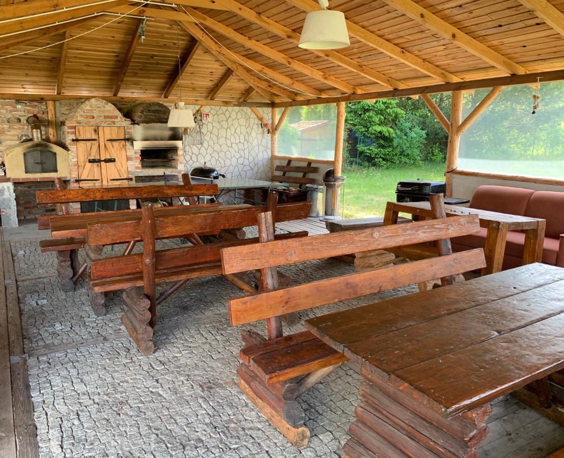 Apartamenty I Pokoje Magnolia Dzwirzyno Exterior photo